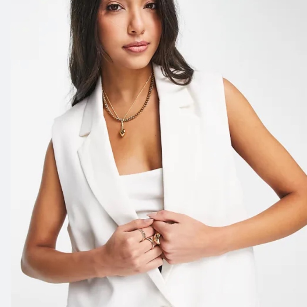 Abercrombie & Fitch Oversized Vest - Picture 2 of 12